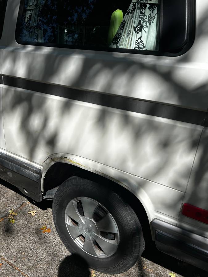 Vw-vanagon-passenger-1990-white-6