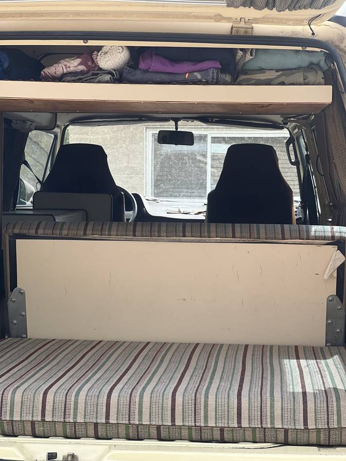 Vw-vanagon-westfalia-1982-3