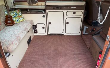 Vw-vanagon-westfalia-1983-10