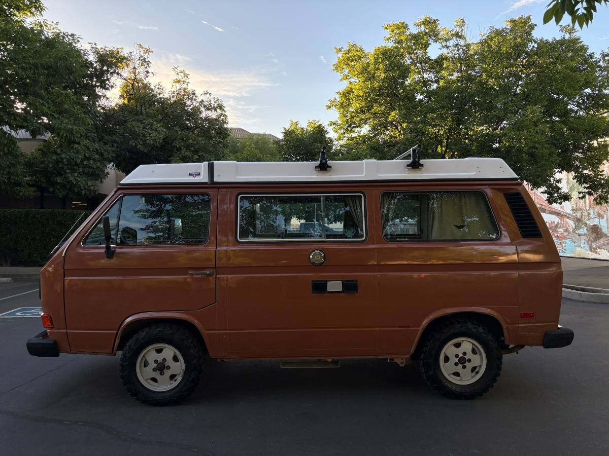 Vw-vanagon-westfalia-1983-16