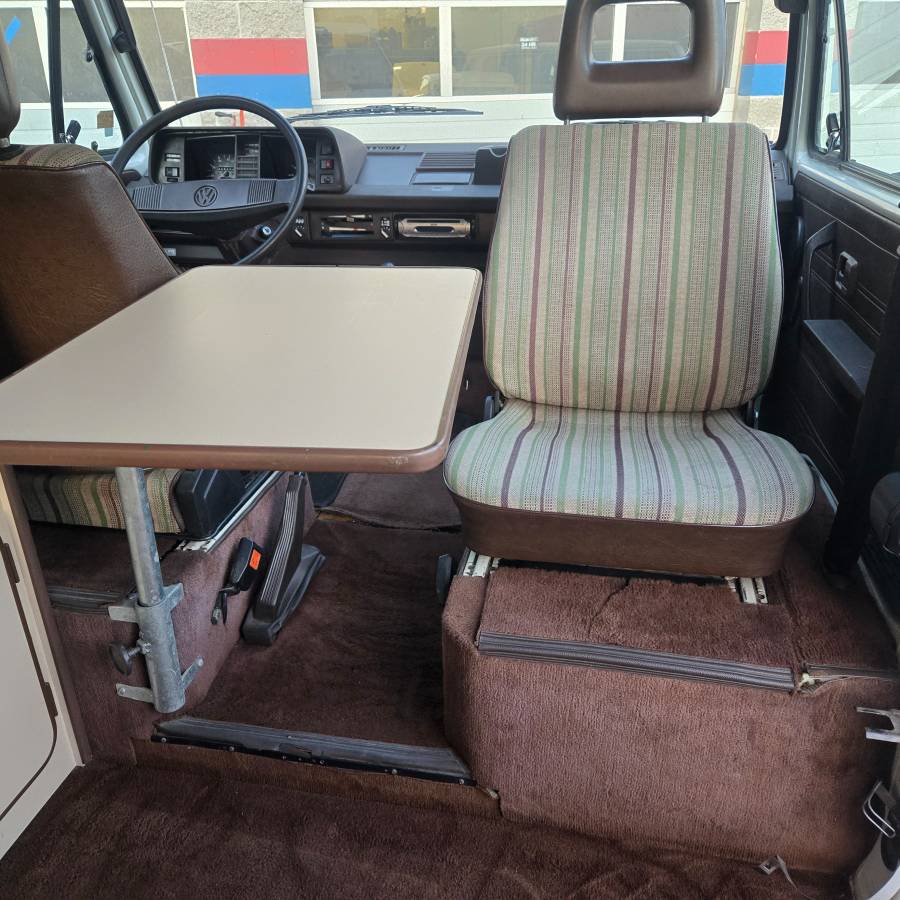 Vw-vanagon-westfalia-1984-white-12