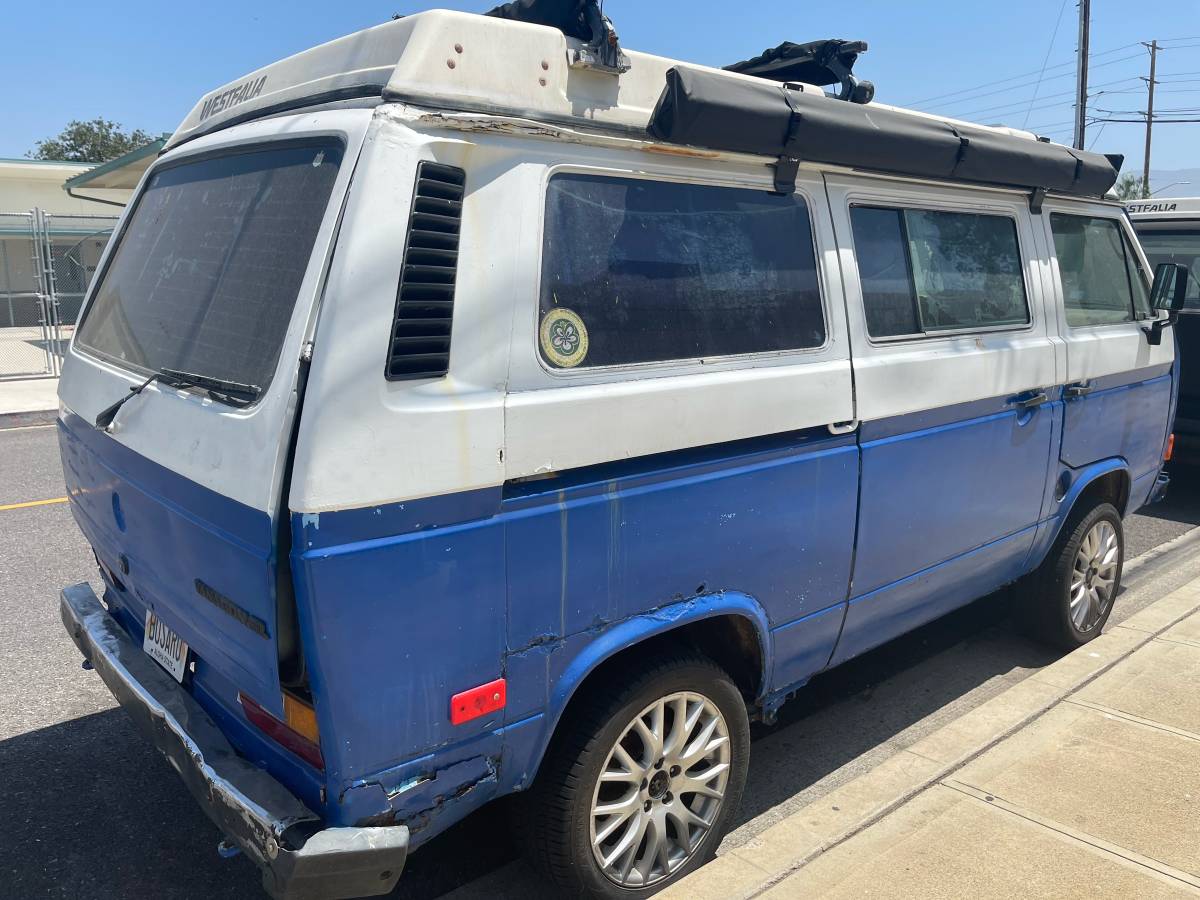 Vw-vanagon-westfalia-1985-white-11