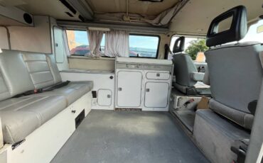 Vw-vanagon-westfalia-1990-white-9