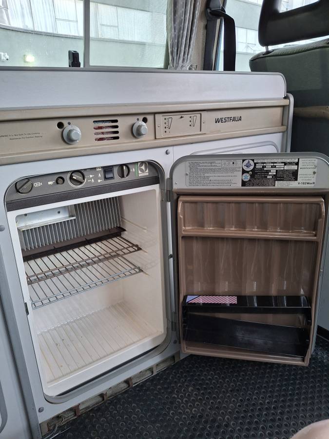 Vw-vanagon-westfalia-camper-1989-blue-18