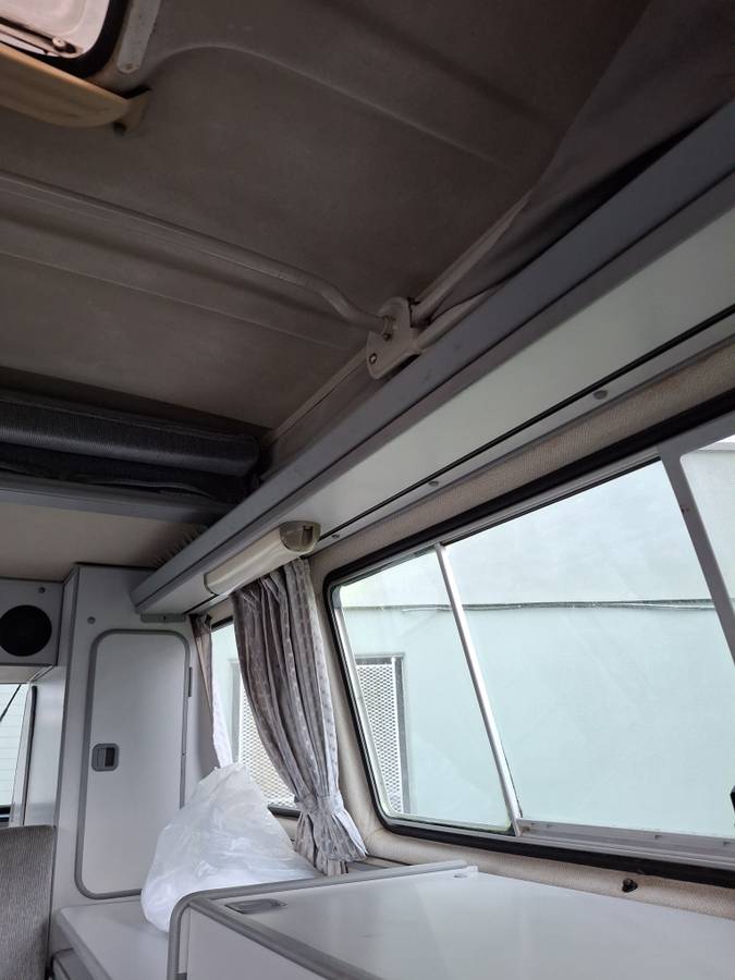 Vw-vanagon-westfalia-camper-1989-blue-3