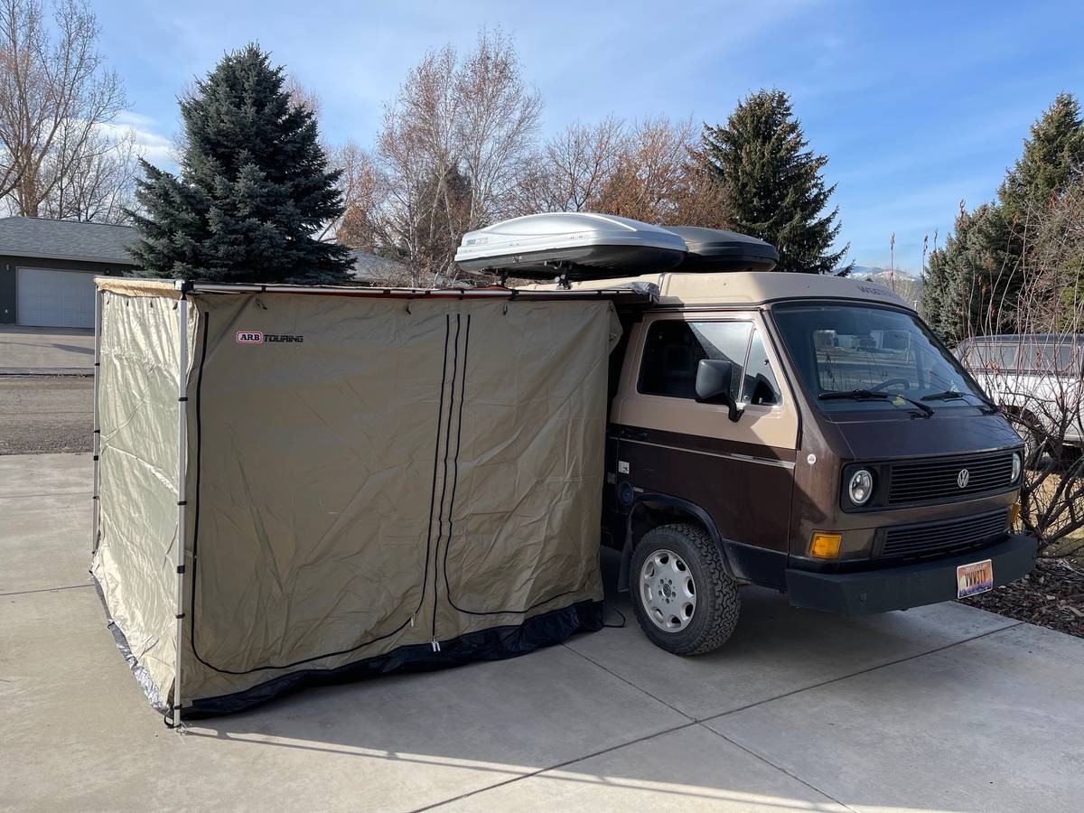 Vw-westfalia-1984-brown-1