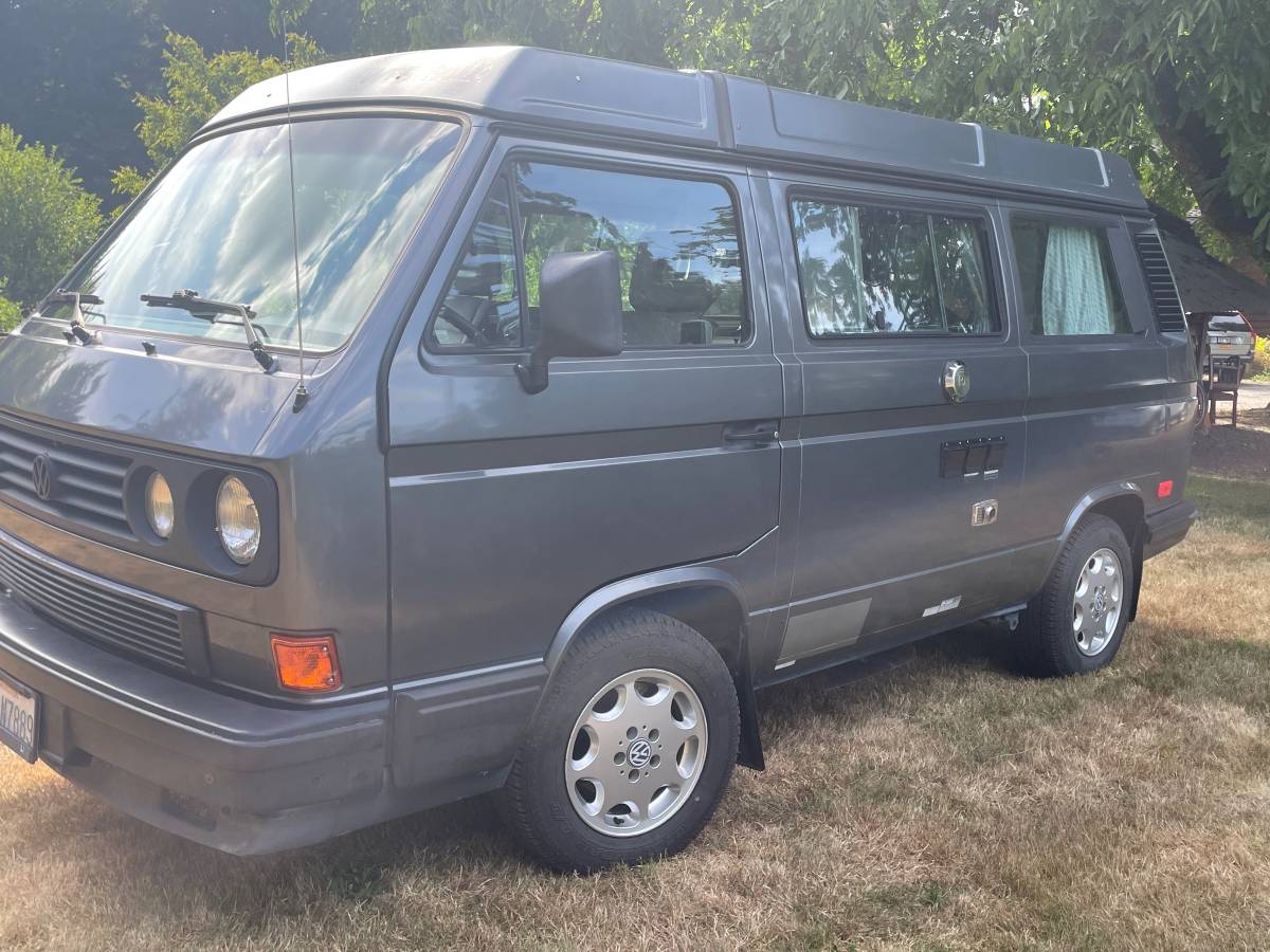 Vw-westfalia-camper-van-1989-grey-2