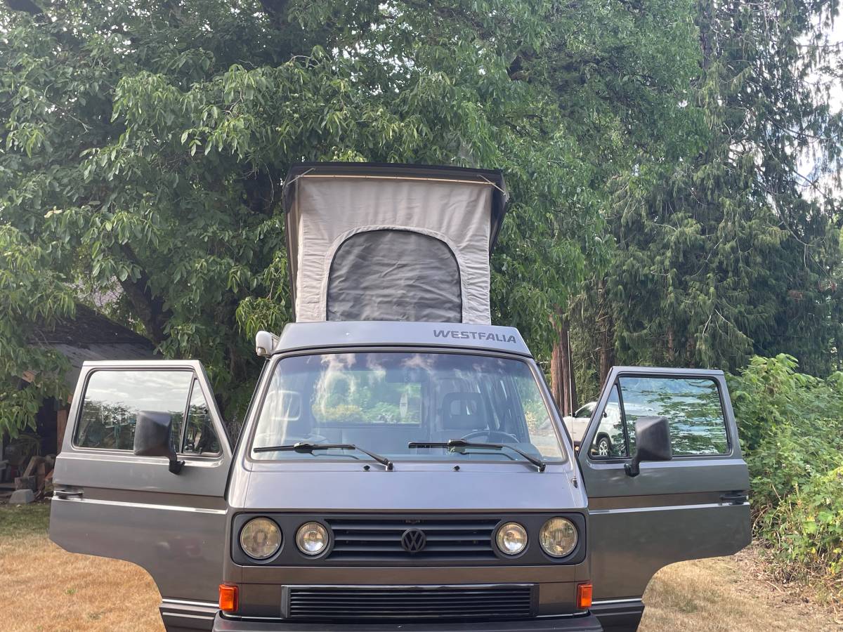 Vw-westfalia-camper-van-1989-grey-4