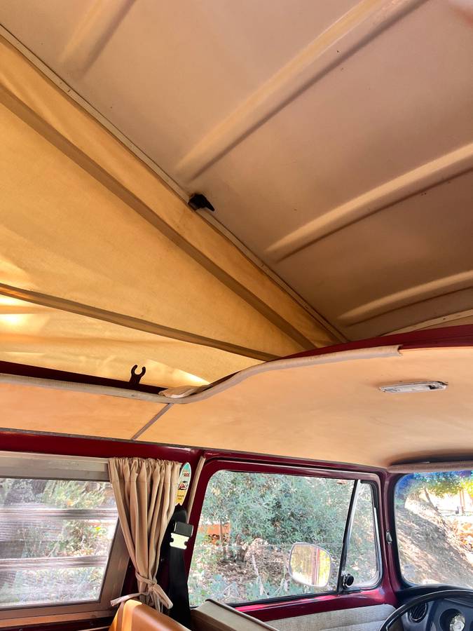Vw-westfalia-type-2-bay-1971-red-10