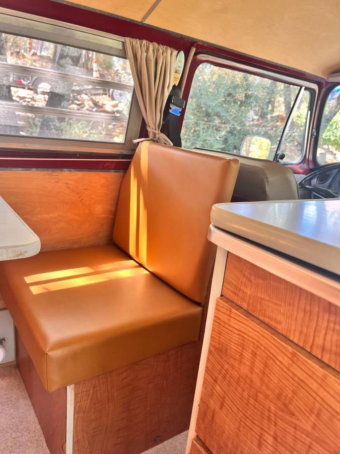 Vw-westfalia-type-2-bay-1971-red-6