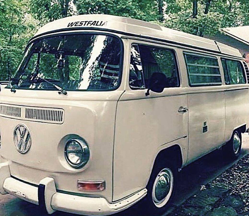 Vw-westfalia-vanagon-1969-white-6