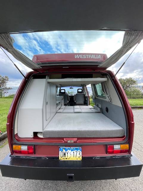 Vw-westfalia-vanagon-gl-1988-red-1