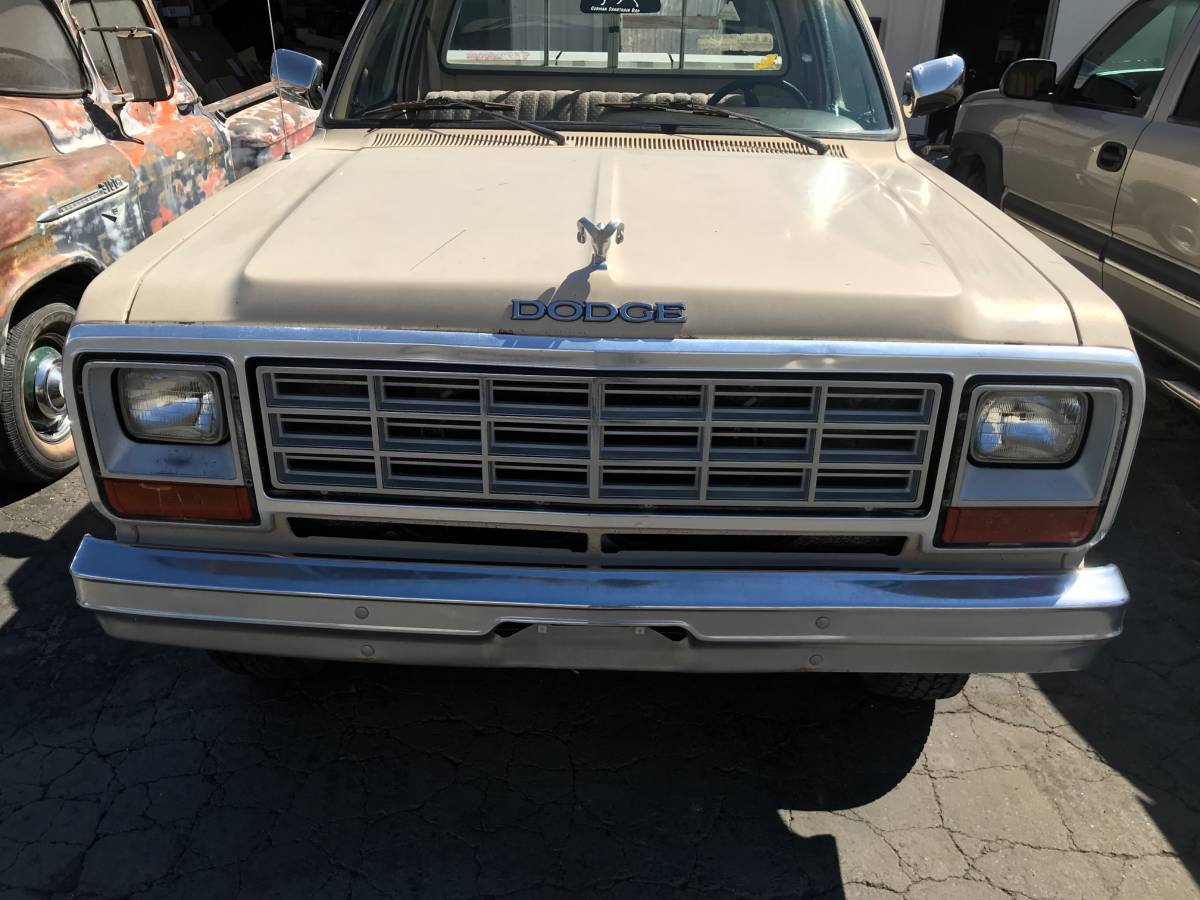 W350-se-royal-power-ram-1983-11