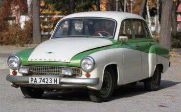 Wartburg-3111000-1965-whitegreen-whitegreen
