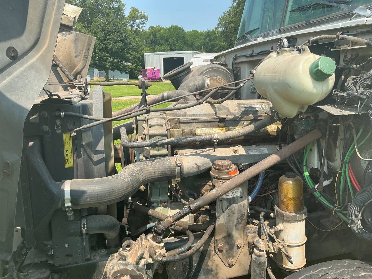 White-gmc-diesel-1994-white-16