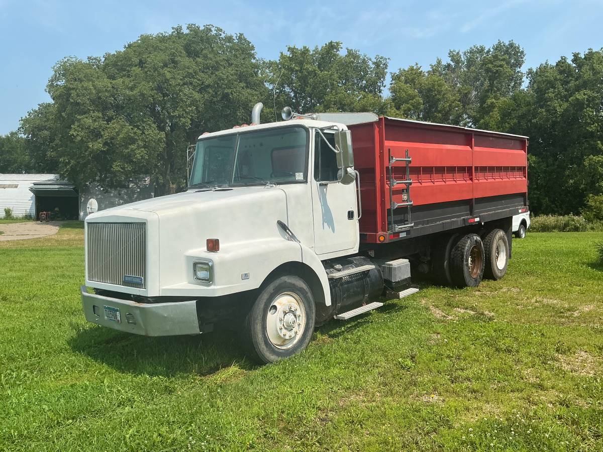 White-gmc-diesel-1994-white