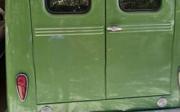 Willie-delivery-truck-1934-green-3