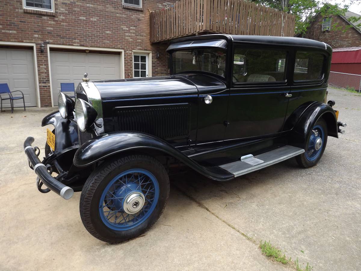Willy-knight-1929-black-13