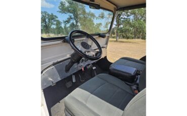 Willys-1943-White-Gray-7