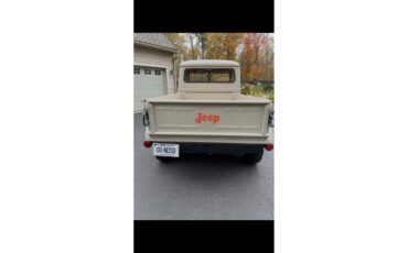 Willys-1960-GrayTan-BlackTan-3