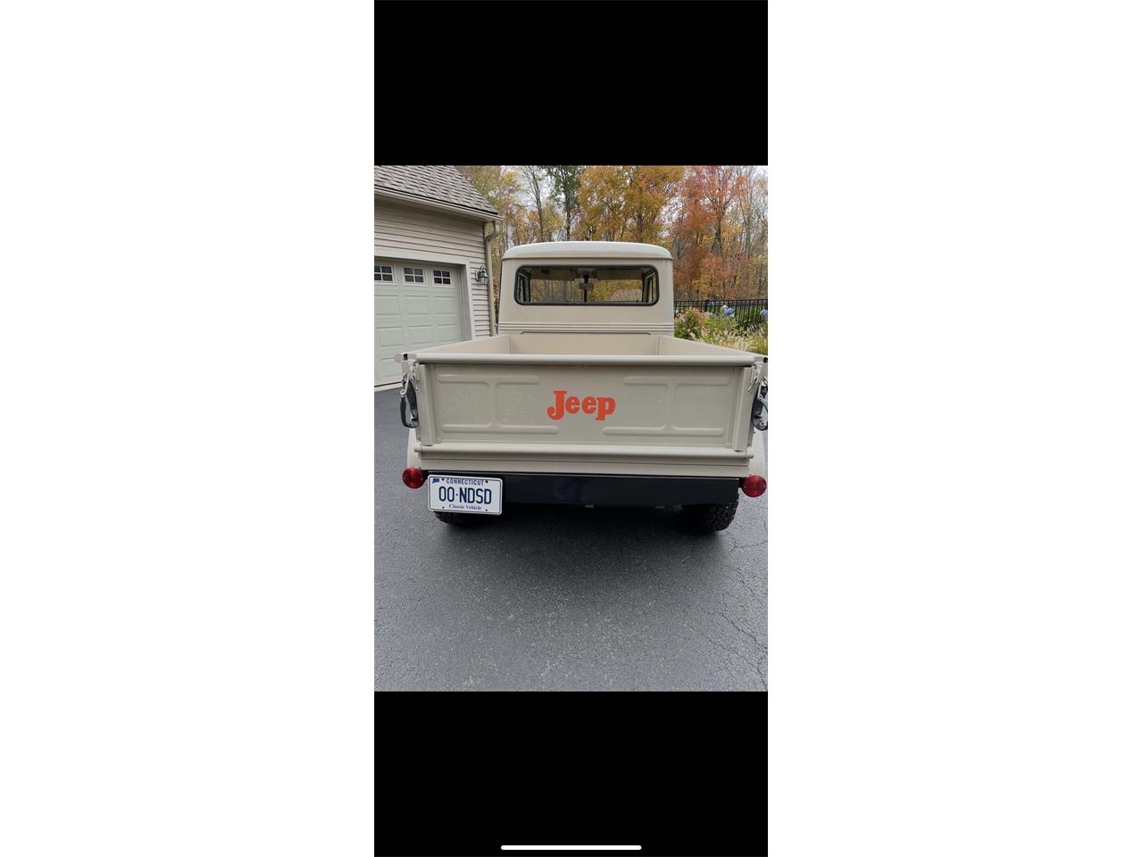 Willys-1960-GrayTan-BlackTan-3