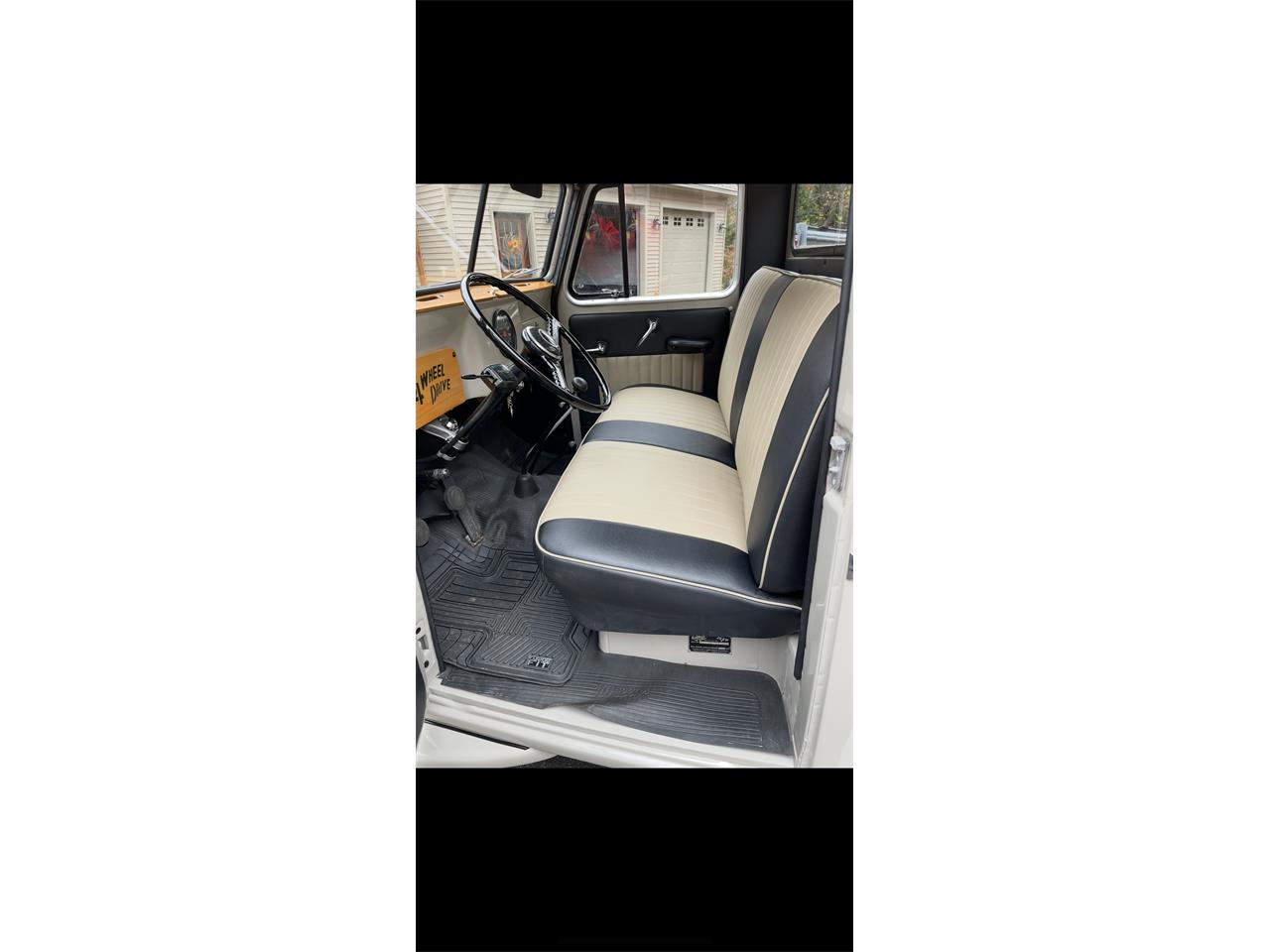 Willys-1960-GrayTan-BlackTan-7