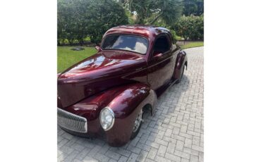 Willys-2-dr-coupe-1941-Maroon-cranberry-Maroon-gray