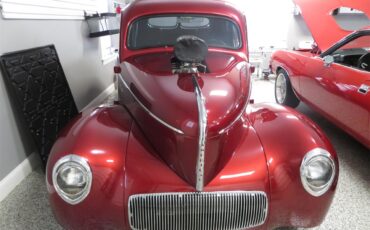 Willys-2-dr-coupe-1941-Red-Black-10