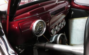 Willys-2-dr-coupe-1941-Red-Black-3