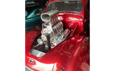 Willys-2-dr-coupe-1941-Red-Black-8
