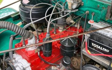 Willys-4-wheel-drive-truck-1961-green-4