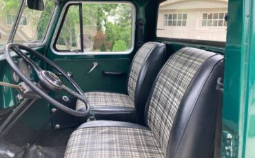 Willys-4-wheel-drive-truck-1961-green-5