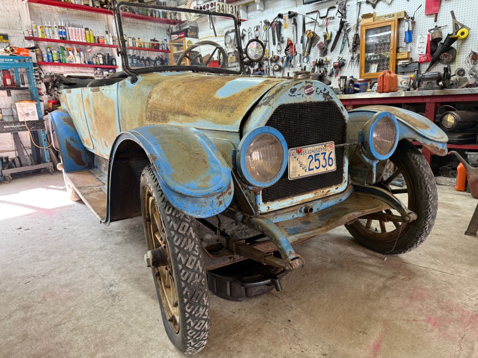 Willys-85-6-1917-Convertible-1