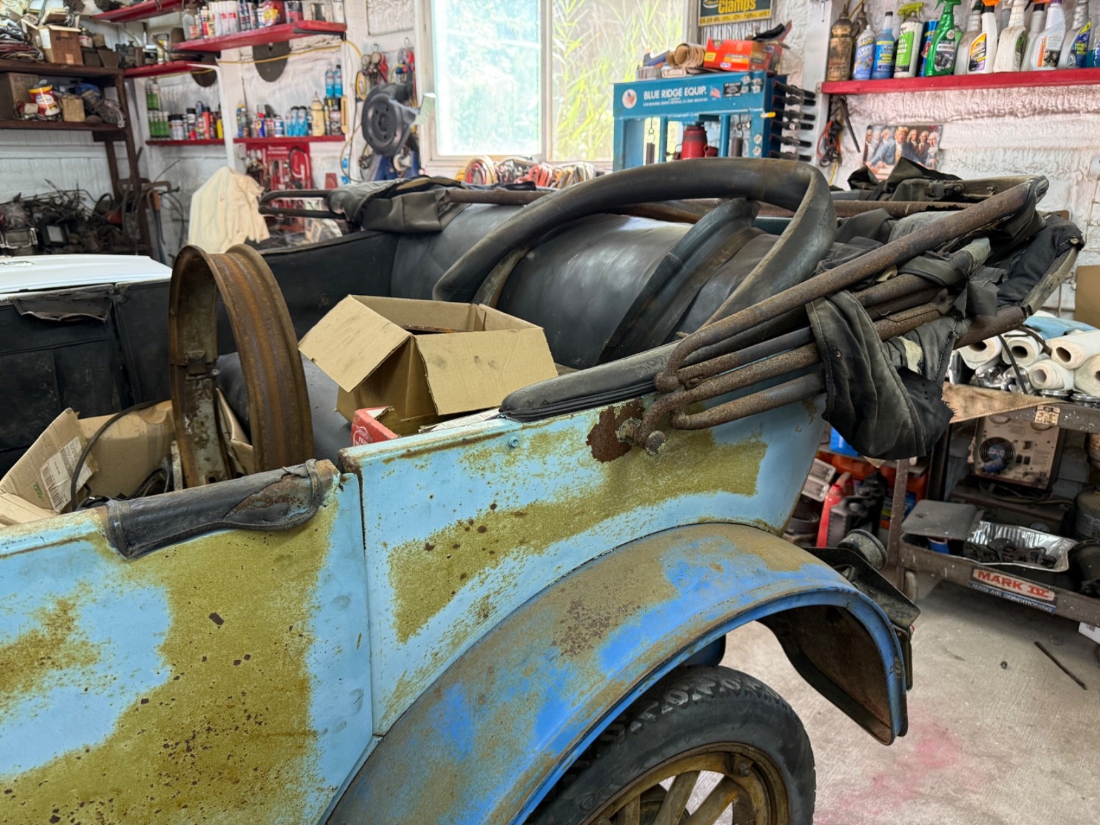 Willys-85-6-1917-Convertible-3