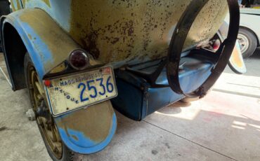 Willys-85-6-1917-Convertible-4
