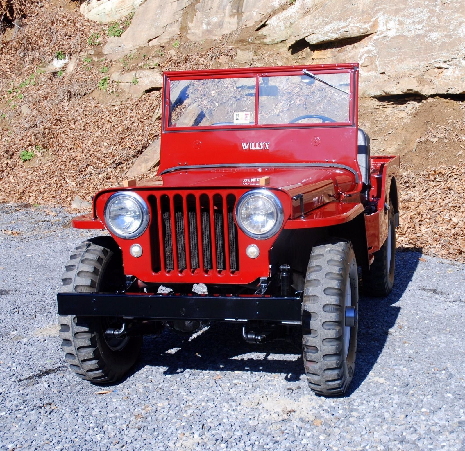 Willys-CJ2A-1947-Convertible-3
