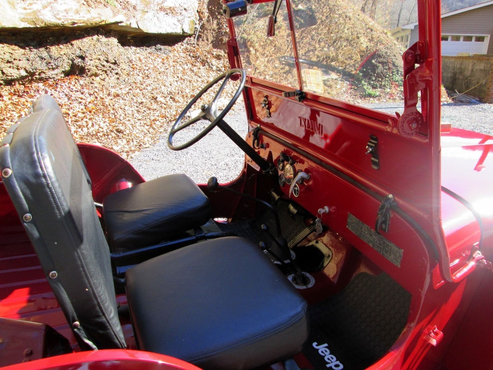 Willys-CJ2A-1947-Convertible-9