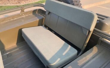 Willys-Cj2a-1948-Green-Tan