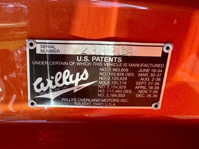 Willys-Coupe-1941-Atomic-Orange-Metall-Tan-11