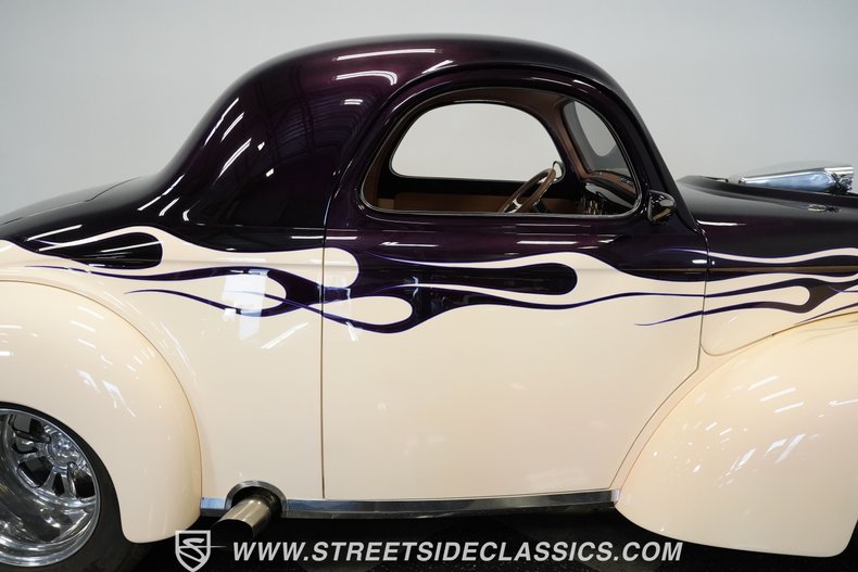 Willys-Coupe-1941-Deep-plum-candy-coral-37