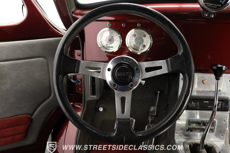 Willys-Coupe-1941-Razzling-Red-Dark-Gray-12