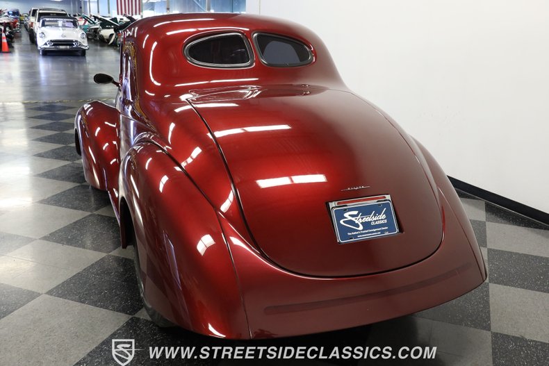 Willys-Coupe-1941-Razzling-Red-Dark-Gray-19