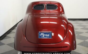 Willys-Coupe-1941-Razzling-Red-Dark-Gray-20