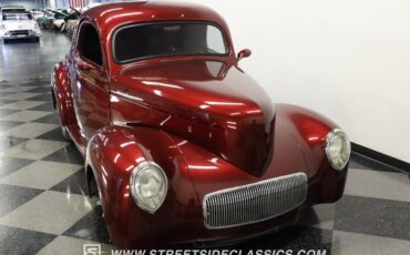 Willys-Coupe-1941-Razzling-Red-Dark-Gray-26