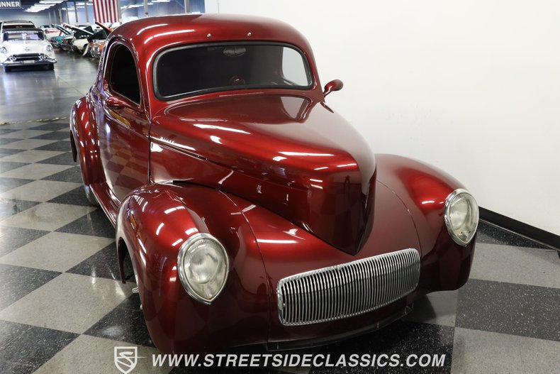 Willys-Coupe-1941-Razzling-Red-Dark-Gray-26