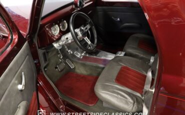 Willys-Coupe-1941-Razzling-Red-Dark-Gray-3