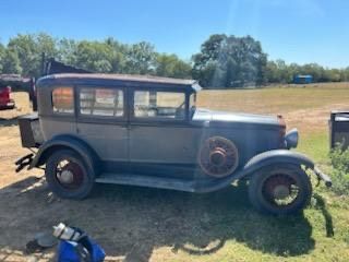 Willys-Knight-1929-10