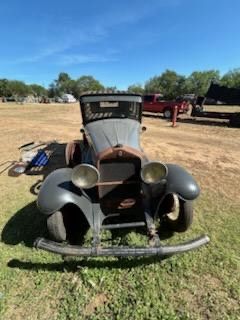 Willys-Knight-1929-2
