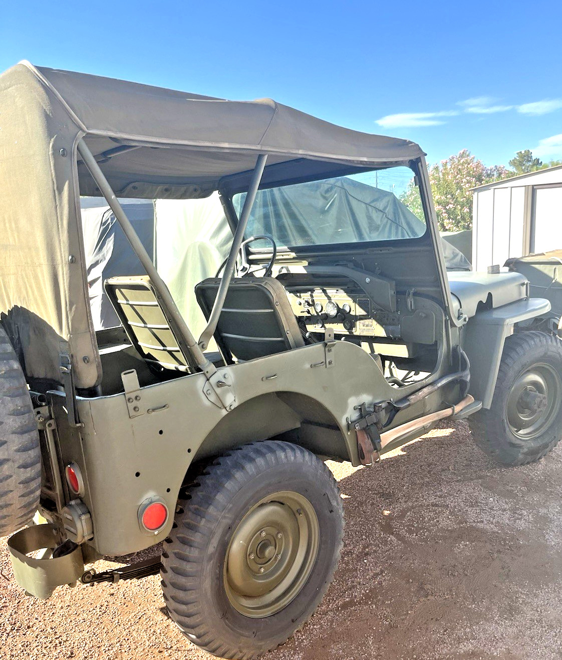 Willys-M38-1952-Convertible-2