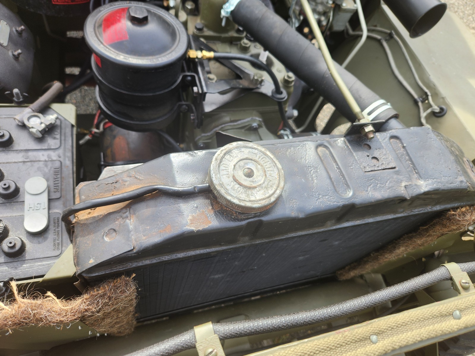 Willys-November-1941-Slat-Grill-Jeep-Fully-Restored-Original-Parts-1941-22
